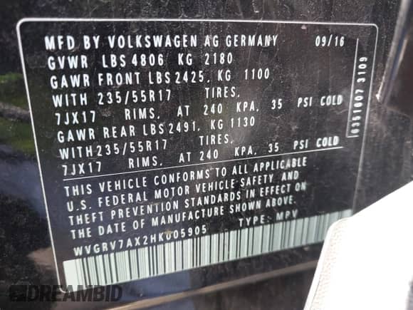 2017 Volkswagen Tiguan Wolfsburg Edition с VIN WVGRV7AX2HK005905, выставлен на аукционе IAAI как лот 42053590 с пробегом 94 864 миль миль и . История ставок и продаж доступна на DreamBid. Изображение 9.