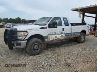 2013 Ford F-250 XL с VIN 1FT7X2B62DEA74472, выставлен на аукционе Copart как лот 57628995 с пробегом 224 256 миль миль и Списание • Salvage title. История ставок и продаж доступна на DreamBid. Изображение 1.