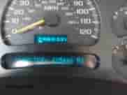 2005 GMC Sierra 1500 SLE с VIN 2GTEC13T451292207, выставлен на аукционе IAAI как лот 42099007 с пробегом 225 446 миль миль и . История ставок и продаж доступна на DreamBid. Изображение 7.