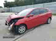 2013 Hyundai Accent GS z VIN KMHCT5AE4DU083907, wystawiony jako Copart lot #71919105 z przebiegiem 124 190 mil mil oraz Szkoda całkowita • Salvage title. Historia ofert i sprzedaży dostępna na DreamBid. Obrazek 1.