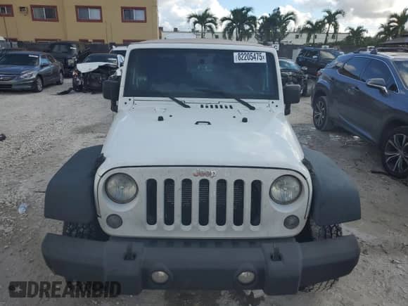 2014 Jeep Wrangler Sport with VIN 1C4AJWAG8EL156812, listed as a Copart auction lot 82205475 with 201,027 mi miles and Clean title. Bid and sale history available at DreamBid. Image 5.