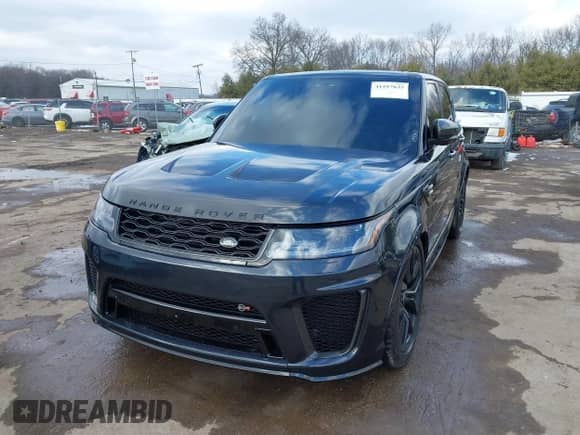 2019 Land Rover Range Rover Sport SVR z VIN SALWZ2SE6KA845929, wystawiony jako IAAI lot #41557635 z przebiegiem 77 622 mil mil oraz . Historia ofert i sprzedaży dostępna na DreamBid. Obrazek 18.