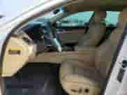 2016 Hyundai Genesis 3.8L z VIN KMHGN4JE8GU142421, wystawiony jako Copart lot #68536944 z przebiegiem 79 085 mil mil oraz Szkoda całkowita • Salvage title. Historia ofert i sprzedaży dostępna na DreamBid. Obrazek 7.