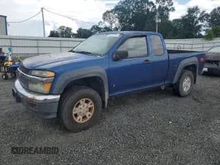 2006 Chevrolet Colorado Work Truck с VIN 1GCDT196568181290, выставлен на аукционе Copart как лот 64101334 с пробегом 175 480 миль миль и Списание • Salvage title. История ставок и продаж доступна на DreamBid. Изображение 1.