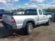 2009 Toyota Tacoma z VIN 5TEUX42N49Z640383, wystawiony jako IAAI lot #43307796 z przebiegiem 265 528 mil mil oraz . Historia ofert i sprzedaży dostępna na DreamBid. Obrazek 4.