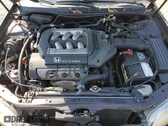 1998 Honda Accord EX with VIN 1HGCG1658WA049839, listed as a Copart auction lot 71241095 with 253,051 mi miles and Salvage title. Bid and sale history available at DreamBid. Image 11.