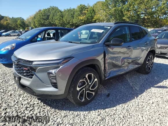 2025 Chevrolet Trax 2RS с VIN KL77LJEP3SC097355, выставлен на аукционе Copart как лот 85523095 с пробегом 8 183 миль миль и Списание • Salvage title. История ставок и продаж доступна на DreamBid. Изображение 1.