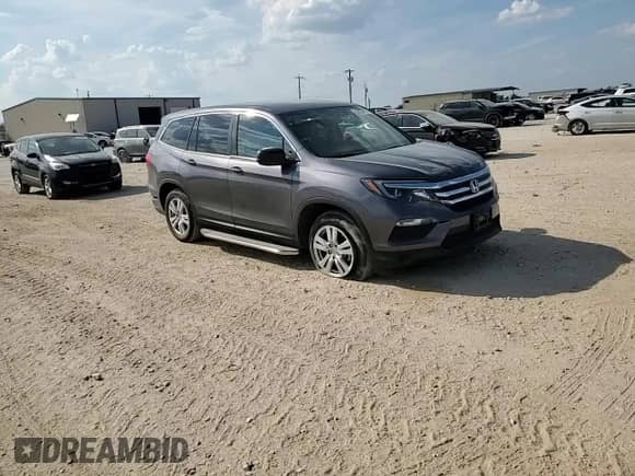 2018 Honda Pilot LX с VIN 5FNYF5H13JB020211, выставлен на аукционе Copart как лот 81347705 с пробегом 39 379 миль миль и Списание • Salvage title. История ставок и продаж доступна на DreamBid. Изображение 14.