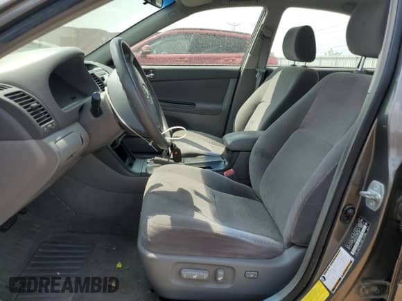 2006 Toyota Camry STD with VIN JTDBE30K463054325, listed as a Copart auction lot 67572835 with 135,737 mi miles and Salvage title. Bid and sale history available at DreamBid. Image 7.