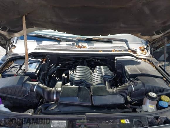 2011 Land Rover Range Rover Sport HSE Lux with VIN SALSK2D46BA263921, listed as a IAAI auction lot 43134754 with 88,878 mi miles and . Bid and sale history available at DreamBid. Image 10.