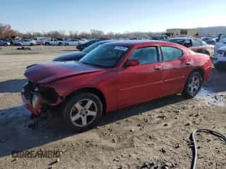 2010 Dodge Charger SXT с VIN 2B3CA3CV5AH178682, выставлен на аукционе Copart как лот 77254233 с пробегом 230 364 миль миль и Списание • Salvage title. История ставок и продаж доступна на DreamBid. Изображение 1.