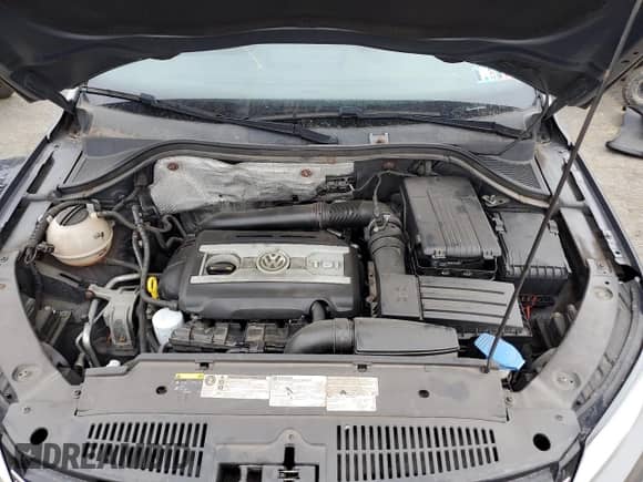 2016 Volkswagen Tiguan SEL с VIN WVGBV7AX0GW095404, выставлен на аукционе Copart как лот 81324295 с пробегом 92 389 миль миль и Чистый • Clean title. История ставок и продаж доступна на DreamBid. Изображение 12.