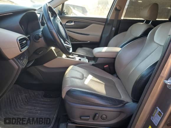 2019 Hyundai Santa Fe Limited z VIN 5NMS53AA6KH103431, wystawiony jako Copart lot #44368625 z przebiegiem 77 635 mil mil oraz Szkoda całkowita • Salvage title. Historia ofert i sprzedaży dostępna na DreamBid. Obrazek 7.