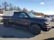 2016 Chevrolet Silverado 1500 LT с VIN 1GCVKREC9GZ389976, выставлен на аукционе Copart как лот 85265485 с пробегом 52 596 миль миль и Списание • Salvage title. История ставок и продаж доступна на DreamBid. Изображение 4.