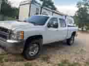 2008 Chevrolet Silverado 2500HD 1LT with VIN 1GCHK23638F117735, listed as a Copart auction lot 61693945 with 158,010 mi miles and Salvage title. Bid and sale history available at DreamBid. Image 2.