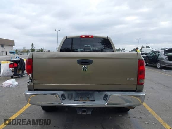 2006 Dodge 1500 SLT with VIN 3D7KR19D86G198668, listed as a IAAI auction lot 43423551 with 196,409 mi miles and . Bid and sale history available at DreamBid. Image 16.