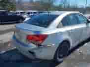 2013 Chevrolet Cruze LS с VIN 1G1PB5SH5D7102568, выставлен на аукционе IAAI как лот 41630178 с пробегом 167 318 миль миль и . История ставок и продаж доступна на DreamBid. Изображение 6.