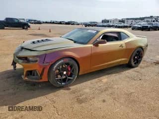2015 Chevrolet Camaro SS с VIN 2G1FK1EJ4F9214766, выставлен на аукционе Copart как лот 63153825 с пробегом 139 296 миль миль и Списание • Salvage title. История ставок и продаж доступна на DreamBid. Изображение 1.