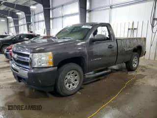 2010 Chevrolet Silverado 1500 Work Truck с VIN 1GCPKPE02AZ201387, выставлен на аукционе Copart как лот 70572665 с пробегом Не указан миль и На запчасти • Non repairable. История ставок и продаж доступна на DreamBid. Изображение 1.