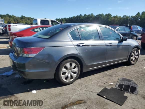 2009 Honda Accord EX-L with VIN 1HGCP26829A029512, listed as a Copart auction lot 82086825 with 185,030 mi miles and Clean title. Bid and sale history available at DreamBid. Image 3.