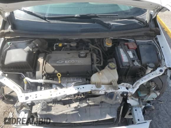 2015 Chevrolet Sonic LS z VIN 1G1JA6SH5F4103626, wystawiony jako Copart lot #65754305 z przebiegiem 35 686 mil mil oraz Szkoda całkowita • Salvage title. Historia ofert i sprzedaży dostępna na DreamBid. Obrazek 11.