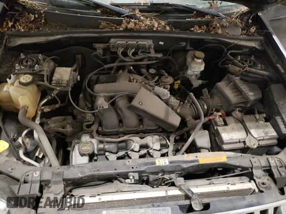 2008 Mercury Mariner Premier with VIN 4M2CU97108KJ09427, listed as a Copart auction lot 85684415 with 138,905 mi miles and Clean title. Bid and sale history available at DreamBid. Image 12.