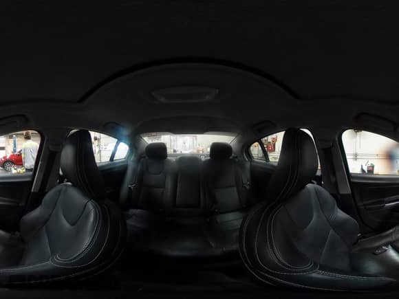 2018 Volvo S60 Dynamic с VIN YV140MTL3J2451695, выставлен на аукционе IAAI как лот 42364729 с пробегом 88 866 миль миль и . История ставок и продаж доступна на DreamBid. Изображение 19.