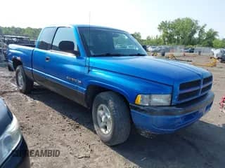 1998 Dodge 1500 with VIN 3B7HC12Z2WG170179, listed as a IAAI auction lot 42431030 with 160,204 mi miles and . Bid and sale history available at DreamBid. Image 1.