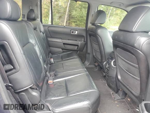 2010 Honda Pilot Touring с VIN 5FNYF4H99AB501130, выставлен на аукционе Copart как лот 85565565 с пробегом 289 646 миль миль и Чистый • Clean title. История ставок и продаж доступна на DreamBid. Изображение 11.