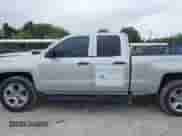 2017 Chevrolet Silverado 1500 Custom с VIN 1GCRCPEH8HZ246260, выставлен на аукционе IAAI как лот 42876102 с пробегом 138 413 миль миль и . История ставок и продаж доступна на DreamBid. Изображение 14.