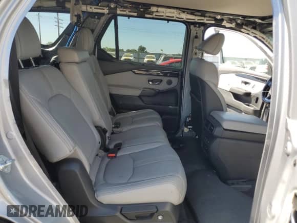 2024 Honda Pilot Touring with VIN 5FNYG1H73RB036382, listed as a Copart auction lot 69703235 with 30,329 mi miles and Salvage title. Bid and sale history available at DreamBid. Image 11.
