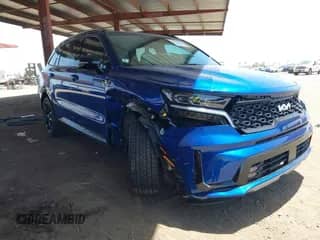 2022 Kia Sorento SX with VIN 5XYRK4LFXNG127624, listed as a IAAI auction lot 42272324 with 39,061 mi miles and . Bid and sale history available at DreamBid. Image 1.