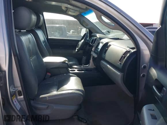 2008 Toyota Tundra с VIN 5TFDV54168X038547, выставлен на аукционе IAAI как лот 43535798 с пробегом 243 694 миль миль и . История ставок и продаж доступна на DreamBid. Изображение 5.