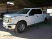 2018 Ford F-150 XLT z VIN 1FTEW1EGXJKE75905, wystawiony jako Copart lot #89911635 z przebiegiem Nie podano mil oraz Szkoda całkowita • Salvage title. Historia ofert i sprzedaży dostępna na DreamBid. Obrazek 1.