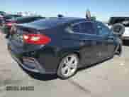 2016 Chevrolet Cruze Premier z VIN 1G1BG5SM5G7272460, wystawiony jako Copart lot #71534645 z przebiegiem 107 635 mil mil oraz Szkoda całkowita • Salvage title. Historia ofert i sprzedaży dostępna na DreamBid. Obrazek 3.