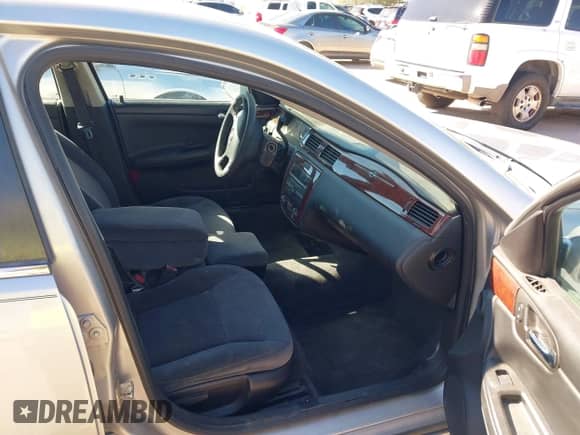 2007 Chevrolet Impala LT z VIN 2G1WT58NX79384909, wystawiony jako IAAI lot #43364835 z przebiegiem Nie podano mil oraz . Historia ofert i sprzedaży dostępna na DreamBid. Obrazek 5.