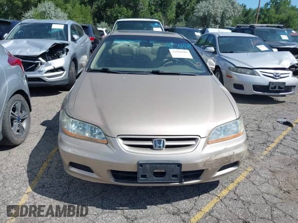 2002 Honda Accord EX с VIN 1HGCG22532A018701, выставлен на аукционе IAAI как лот 42568304 с пробегом 91 445 миль миль и . История ставок и продаж доступна на DreamBid. Изображение 12.