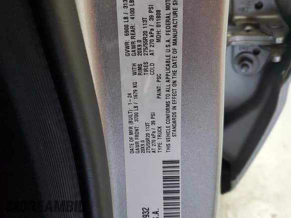 2024 Ram 1500 Laramie z VIN 1C6RREJT5RN218932, wystawiony jako Copart lot #67520295 z przebiegiem 34 649 mil mil oraz Czysty tytuł • Clean title. Historia ofert i sprzedaży dostępna na DreamBid. Obrazek 12.