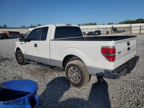 2012 Ford F-150 XL z VIN 1FTFX1CT7CFC67560, wystawiony jako Copart lot #52443575 z przebiegiem 178 224 mil mil oraz Szkoda całkowita • Salvage title. Historia ofert i sprzedaży dostępna na DreamBid. Obrazek 2.