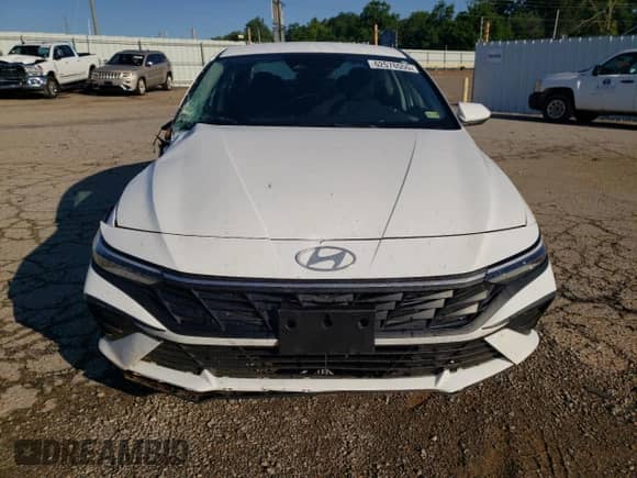 2025 Hyundai Elantra Blue z VIN KMHLM4DJ5SU124610, wystawiony jako Copart lot #62576555 z przebiegiem 18 023 mil mil oraz Szkoda całkowita • Salvage title. Historia ofert i sprzedaży dostępna na DreamBid. Obrazek 5.