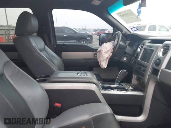 2011 Ford F-150 Lariat с VIN 1FTFW1C62BFB01944, выставлен на аукционе IAAI как лот 41199362 с пробегом 212 024 миль миль и . История ставок и продаж доступна на DreamBid. Изображение 5.