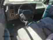 1996 Dodge Dakota z VIN 1B7GL23X8TS672634, wystawiony jako Copart lot #57987365 z przebiegiem 148 244 mil mil oraz Czysty tytuł • Clean title. Historia ofert i sprzedaży dostępna na DreamBid. Obrazek 8.