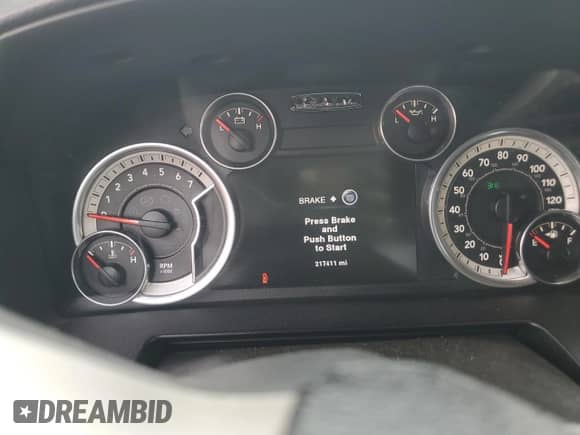 2014 Ram 1500 Laramie z VIN 1C6RR7NT2ES254918, wystawiony jako Copart lot #81839855 z przebiegiem 217 411 mil mil oraz Szkoda całkowita • Salvage title. Historia ofert i sprzedaży dostępna na DreamBid. Obrazek 9.