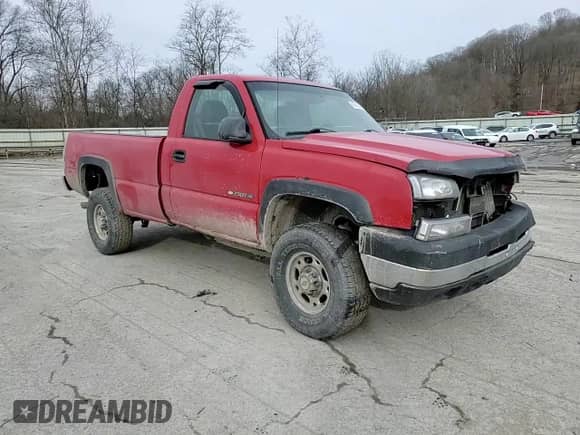2006 Chevrolet Silverado 2500HD LS с VIN 1GCHC24U56E154315, выставлен на аукционе Copart как лот 46240345 с пробегом Не указан миль и Списание • Salvage title. История ставок и продаж доступна на DreamBid. Изображение 10.
