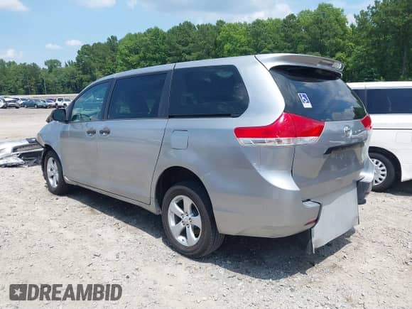 2012 Toyota Sienna с VIN 5TDKA3DC2CS012289, выставлен на аукционе IAAI как лот 39810920 с пробегом 90 330 миль миль и . История ставок и продаж доступна на DreamBid. Изображение 3.