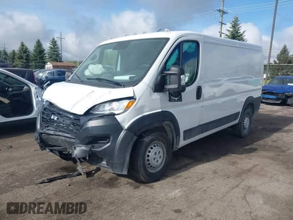 2024 Ram ProMaster Cargo Tradesman с VIN 3C6LRVAG7RE132017, выставлен на аукционе IAAI как лот 42202594 с пробегом 7 709 миль миль и . История ставок и продаж доступна на DreamBid. Изображение 17.