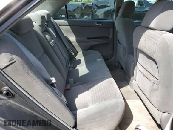 2005 Toyota Camry STD с VIN 4T1BE32K35U552226, выставлен на аукционе Copart как лот 80620205 с пробегом 262 155 миль миль и Списание • Salvage title. История ставок и продаж доступна на DreamBid. Изображение 10.