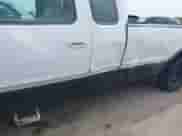 1997 Ford F-150 XL with VIN 1FTEX18LXVKB59576, listed as a IAAI auction lot 43095414 with 117,419 mi miles and . Bid and sale history available at DreamBid. Image 6.