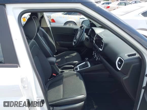 2023 Hyundai Venue Limited with VIN KMHRC8A36PU226659, listed as a IAAI auction lot 42666944 with 18,186 mi miles and . Bid and sale history available at DreamBid. Image 5.