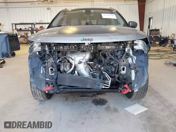 2020 Jeep Compass Trailhawk с VIN 3C4NJDDB3LT163111, выставлен на аукционе IAAI как лот 42343776 с пробегом 98 493 миль миль и . История ставок и продаж доступна на DreamBid. Изображение 6.